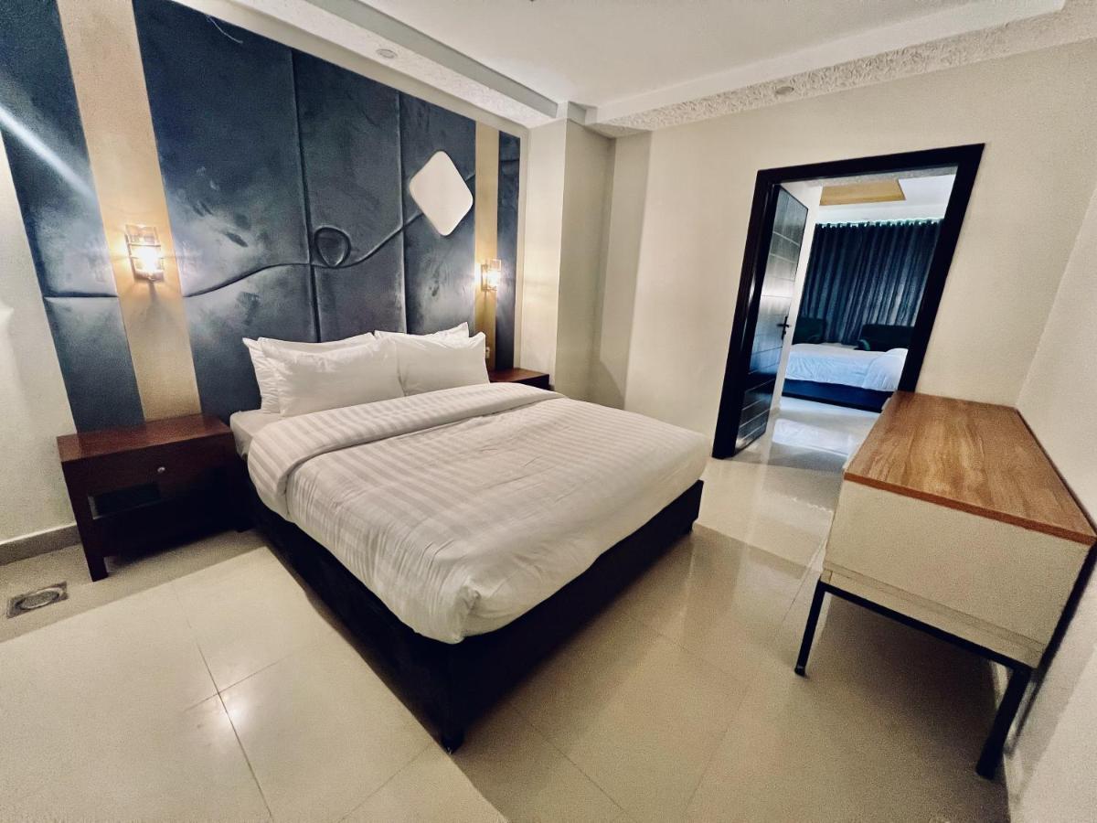 Shelton Suites Bhurban Exteriör bild