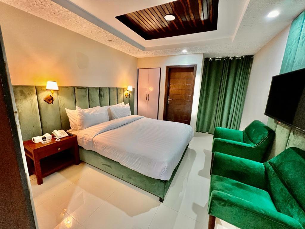 Shelton Suites Bhurban Exteriör bild